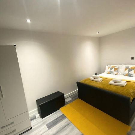 Vibrant 2 Bedroom Apartment - Bhx Airport Sheldon  Ngoại thất bức ảnh