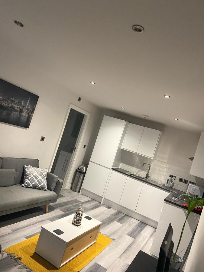 Vibrant 2 Bedroom Apartment - Bhx Airport Sheldon  Ngoại thất bức ảnh